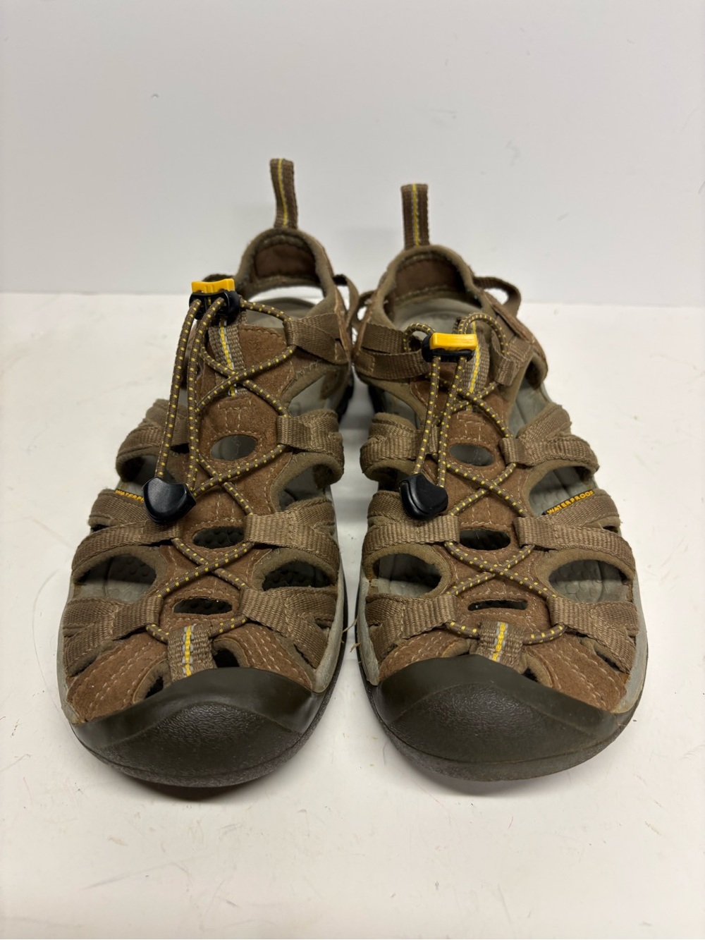 KEEN Womens Whisper Brown Outdoor Sport Sandals Rubber Toe Bungee Lace 7.5 - Picture 3 of 12